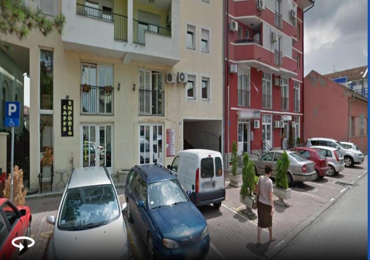 Sweet Home Center Apartment Újvidék Kültér fotó