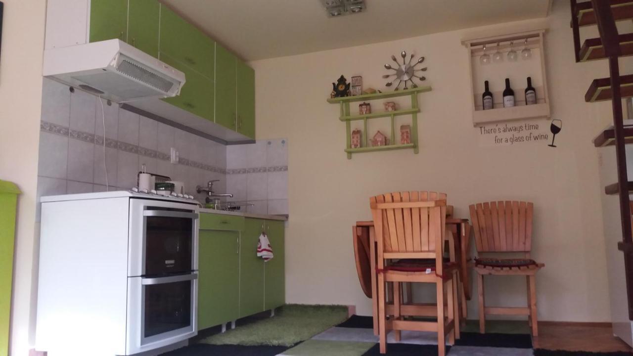 Sweet Home Center Apartment Újvidék Kültér fotó