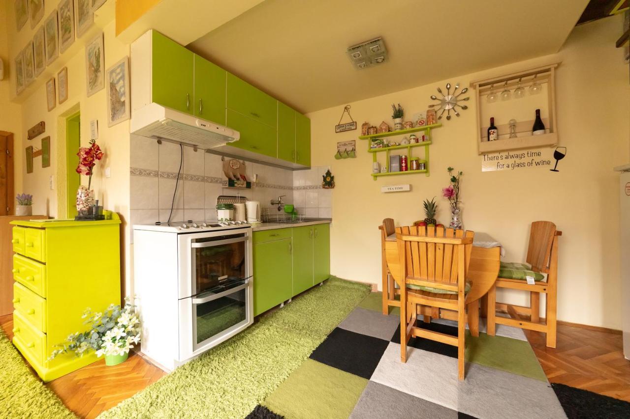 Sweet Home Center Apartment Újvidék Kültér fotó